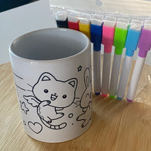 KUBKI COLOR ME + zestaw 8 kolorowych wymazywalnych długopisów magnetycznych